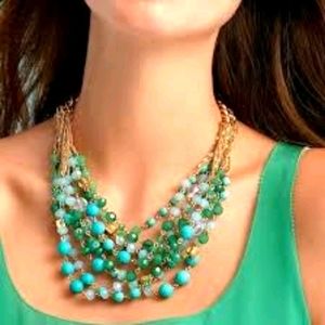 Stella & Dot Maldives statement necklace